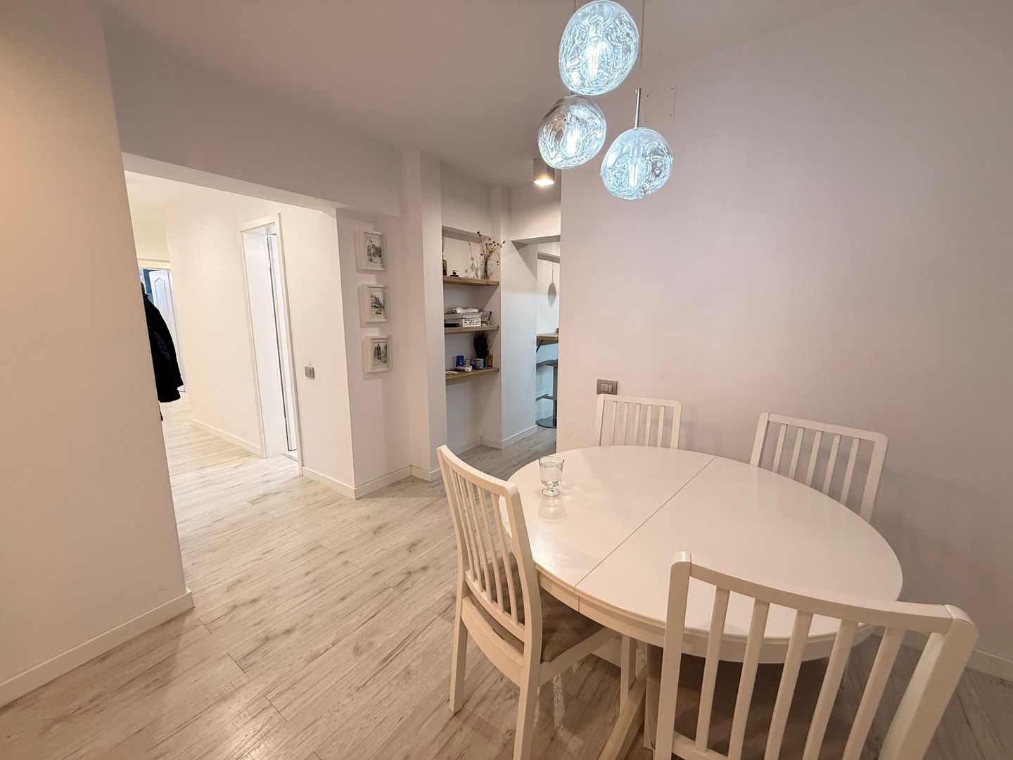 5 camere Dorobanti ASE | Garaj 14.56 mp | Bloc 1982 - Poză 5