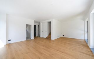 Schimb vilă sustenabilă în Pipera cu apartament cu 3 camere în centru - Poză 6