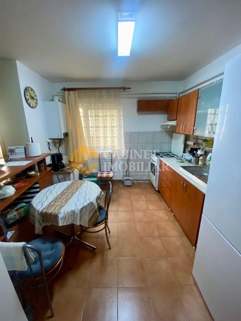 PIATA PĂCURARI - 3 CAMERE DECOMANDAT - ETAJUL 1 - BLOC NOU - BOXĂ ȘI GARAJ - Poză 3