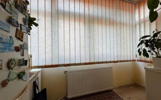 Apartament cu 3 camere | 2 bai | 64 mp | Parcare | Cetate - Mercur - Poză 3