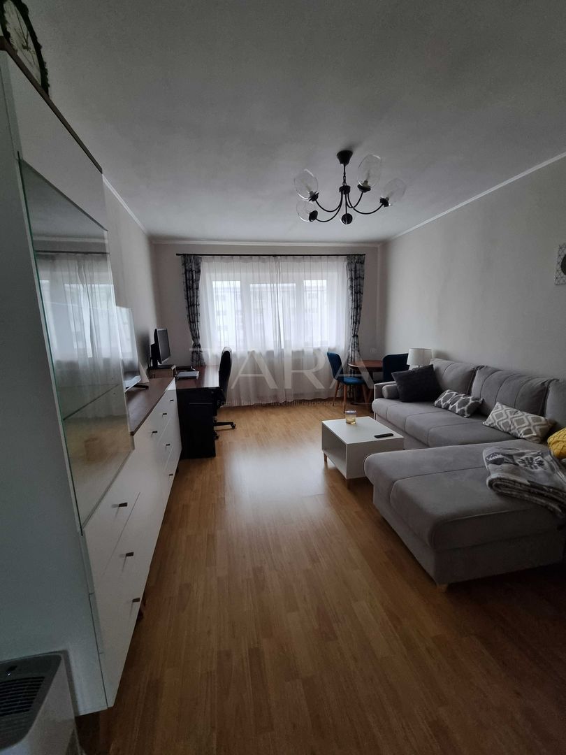 Apartament decomandat, situat într-o locație excelentă! - Poză 3
