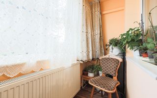 Apartament, la etajul 1, cu balcon spre zona verde, malul Muresului - Poză 8