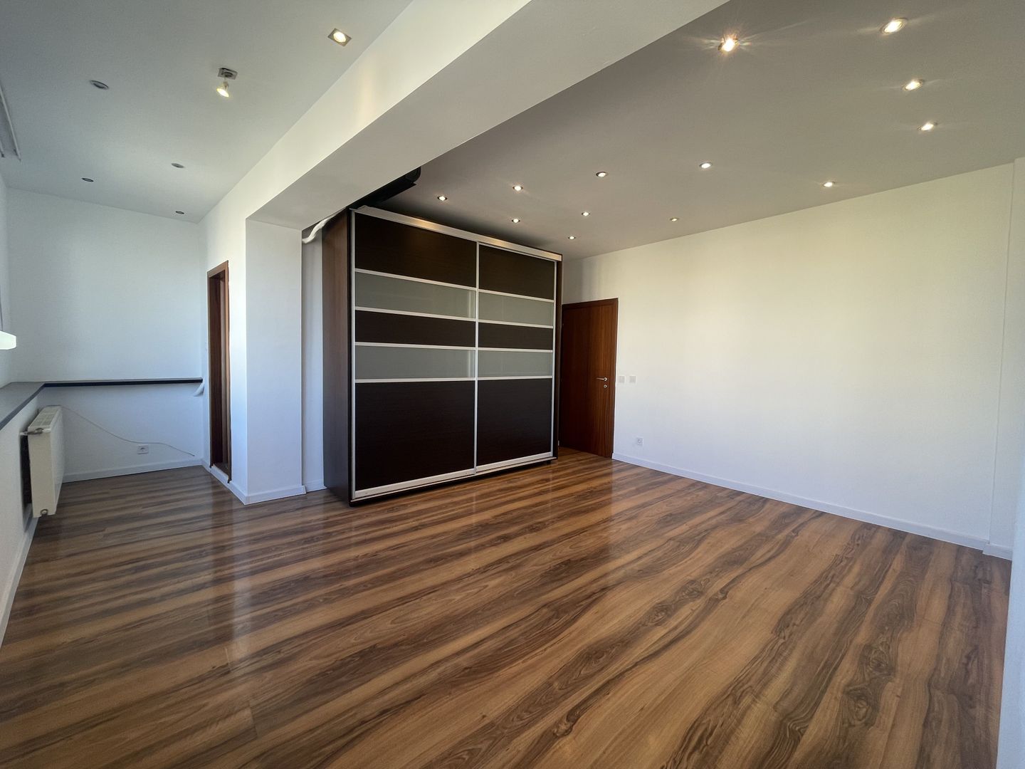 BARBU VACARESCU - Triplex | Apartament cu 4 Camere + Parcare - Poză 9