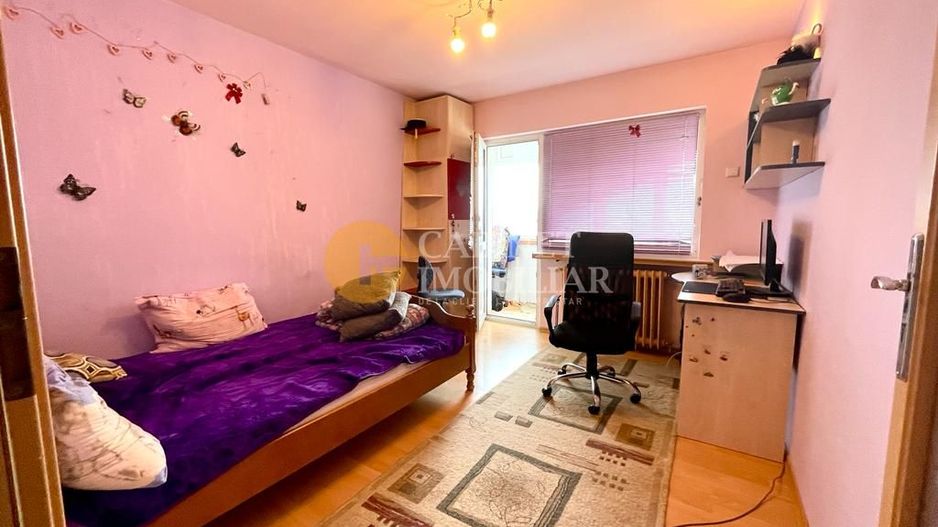 Apartament cu 3 camere - Etaj Intermediar -  Podu Ros 1001 Articole - Poză 4