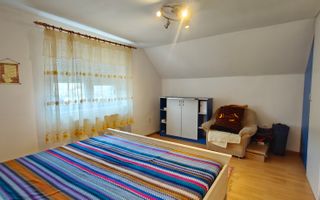 Casă 3 camere I Curte 814mp I Pivniță I Garaj I Axente Sever - Poză 8