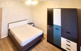 Apartament decomandat 3 camere de închiriat în Piața Bălcescu - Poză 10