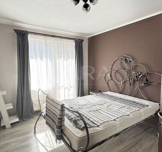 Apartament cu 3 camere și 2 locuri de parcare, zona Terra. - Poză 5