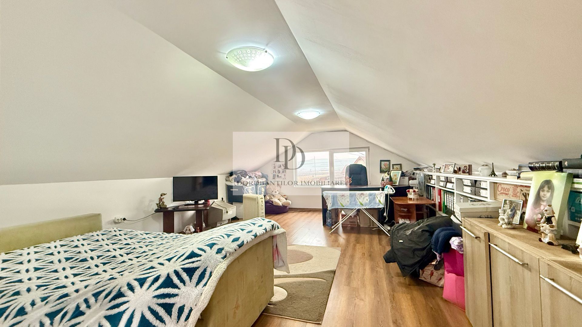 Vanzare 3 case | Teren 1400 mp | Garaj auto + Anexe - Poză 15