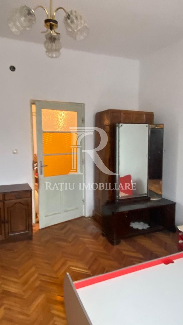 Casă din cărămidă | Teren 2000 mp|Anexe tradiționale | Bojt - Poză 21