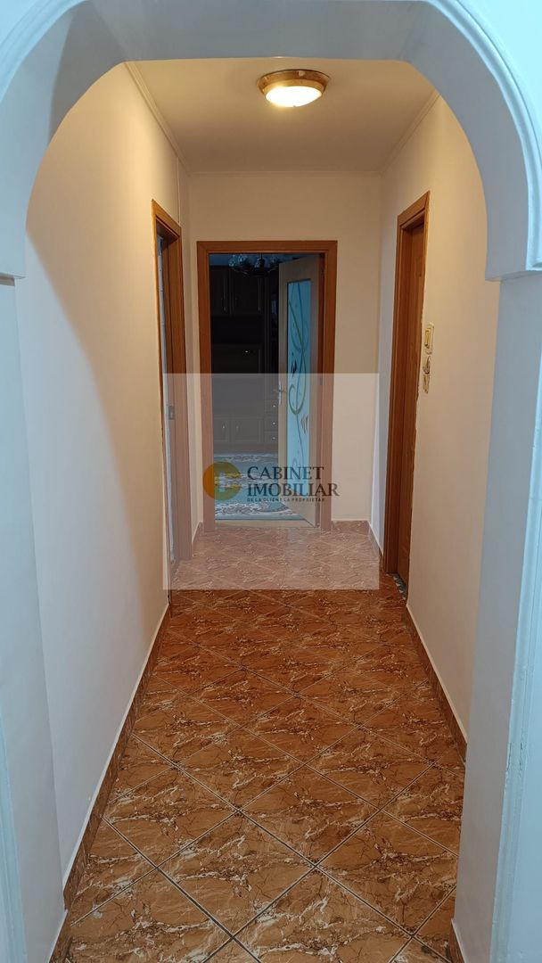 2 Camere - 56MP | Decomandat | 1981 | P/10 | M Gorjului - 2 minute - Poză 5