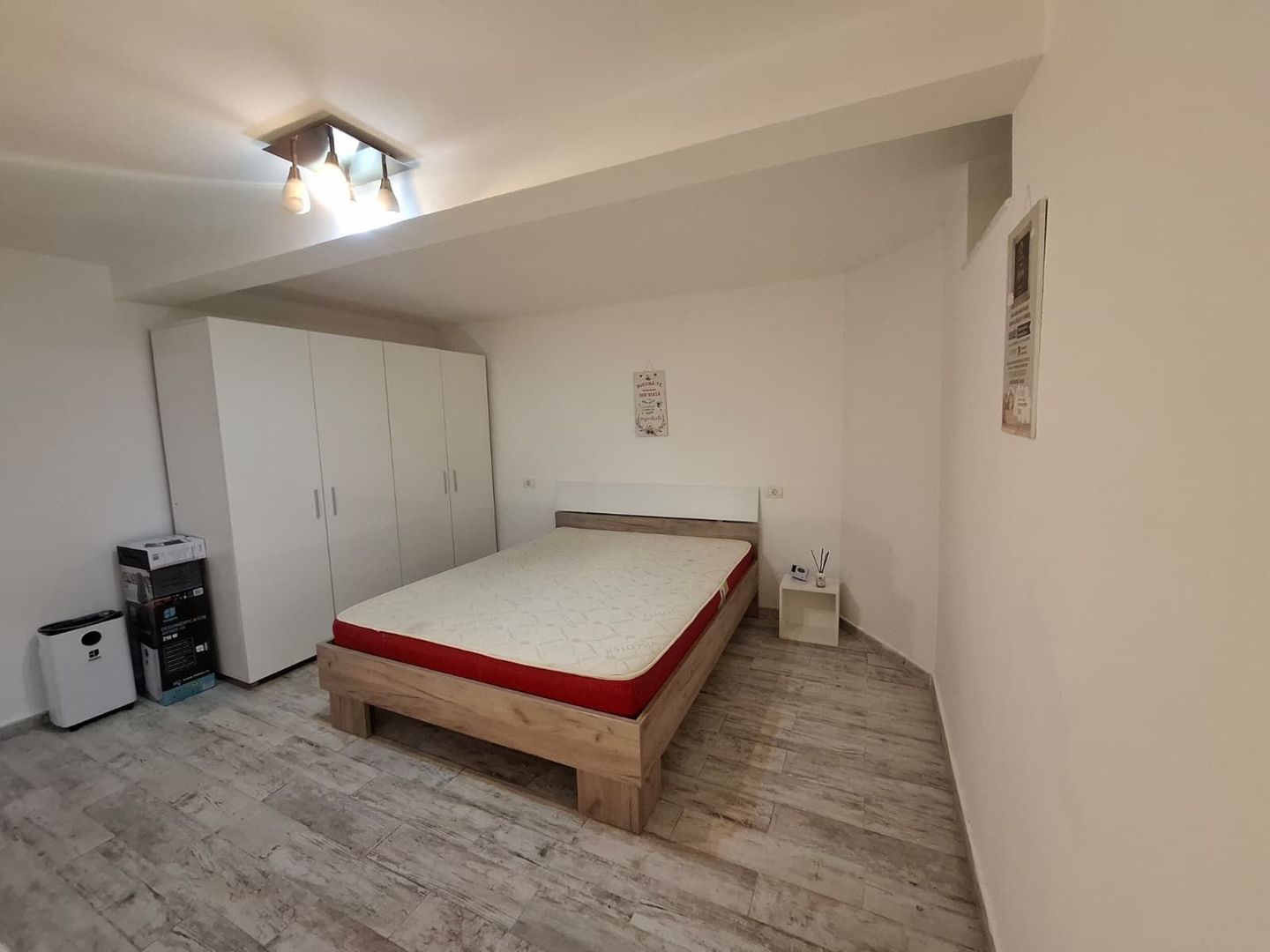 Apartament 2 Camere de inchiriat Dudesti in Vila cu Centrala L347 - Poză 2