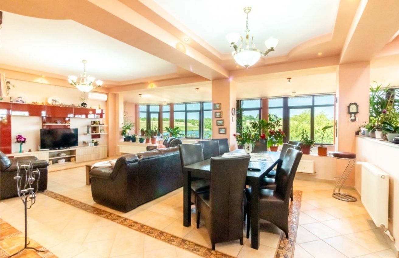 Vila premium,  superpret la 30 min de capitala- vedere/acces la lac! - Poză 5