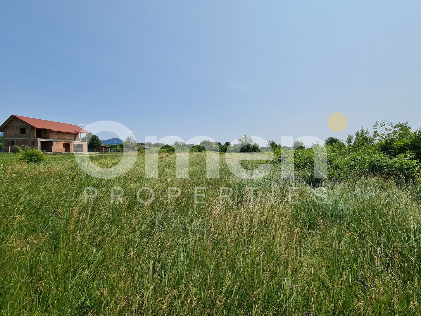 Teren de vânzare în Bușag pe strada Calea Merișorului în suprafață de 2,222 mp - Poză 1