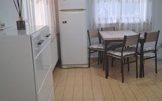 Casa 8 camere | 308mpu | 2 Apartamente | Selimbar - Poză 8