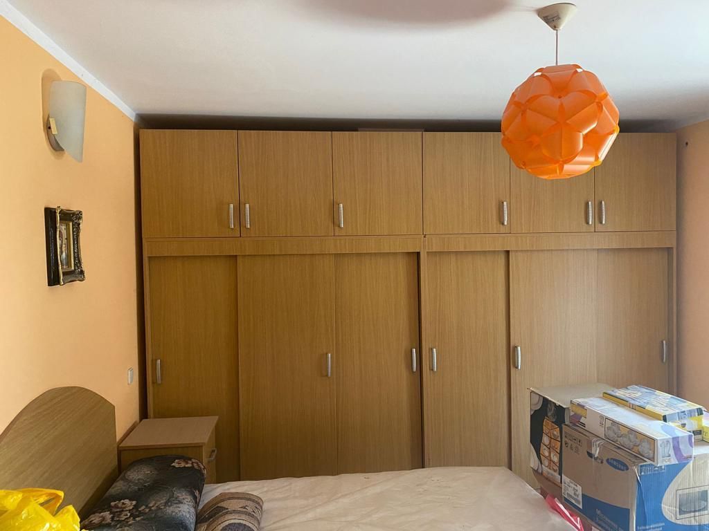 Apartament de vânzare cu 3 camere semifinisat - Poză 1