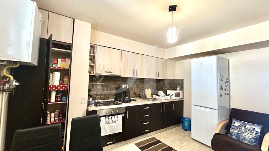 Apartament cu 3 camere decomandate - Zona Marasti / Cluj Napoca - Poză 2