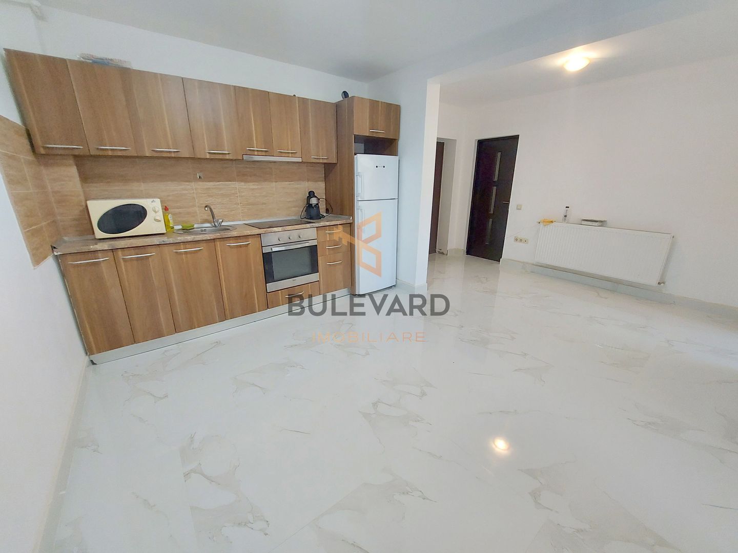 Apartament cu 3 camere + Parcare, bloc nou, zona Calea Turzii! - Poză 1