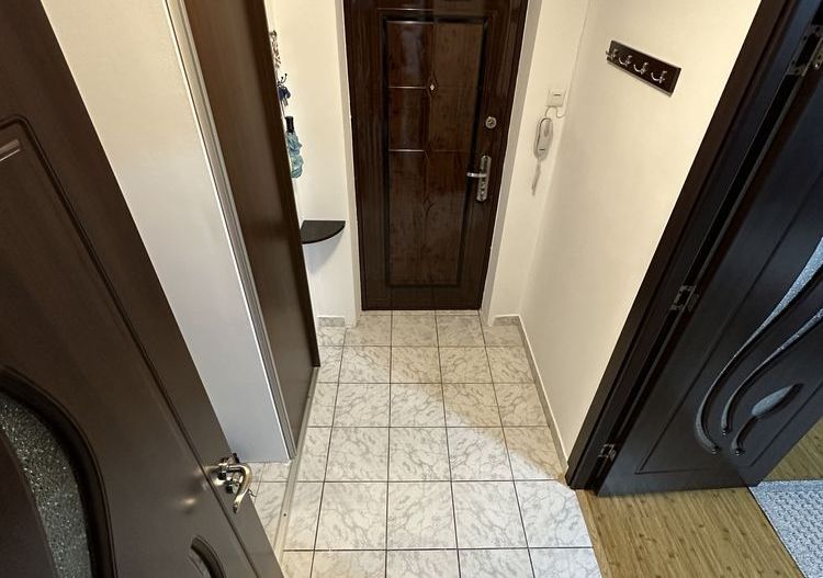 Apartament cu 2 camere -Gorjului-5 minute de metrou-Loc de parcare - Poză 3