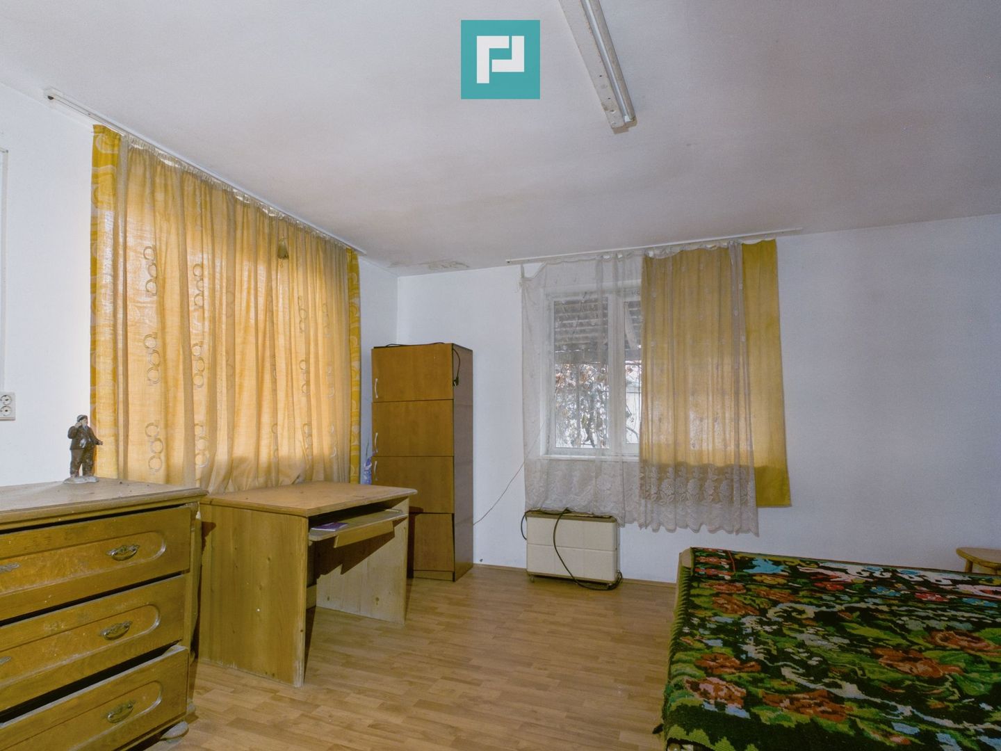 Proprietate impresionantă Sântana - 3500 mp utili - Poză 44