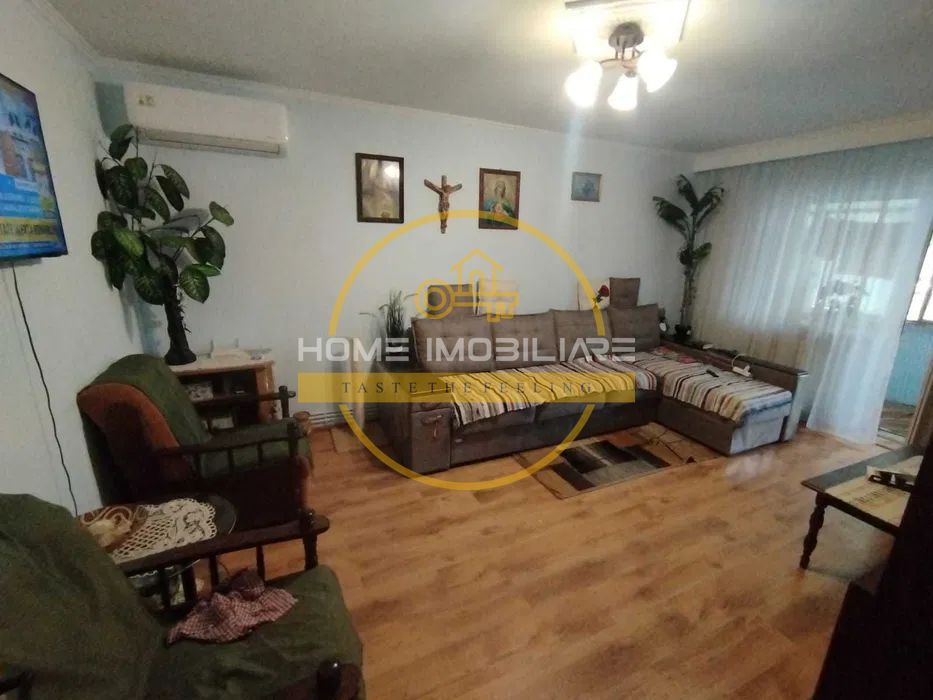 Etaj 1 Apartament 4 Camere-Decomandat 81mp!/2Bai-Bloc din 1984 Zona Frumoasa - Poză 1