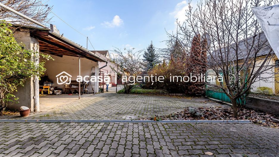 Locuință spațioasă cu grădină mare, în Aradul Nou, calea Timișorii - Poză 6