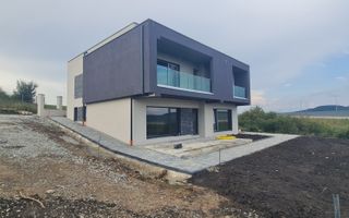Casa Individuala moderna cu 440 mp de teren, in Selimbar - Poză 3