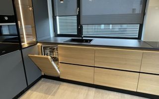 VILA  DE LUX CU 3 DORMITOARE LA ÎNCHIRIERE ÎN IANCU NICOLAE - Poză 6