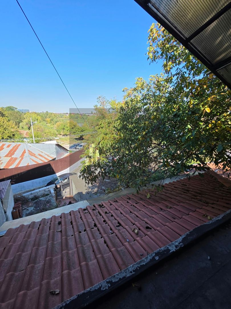 Casa individuala  Soseaua Fundeni Sector 2 Vedere Lac - Poză 2
