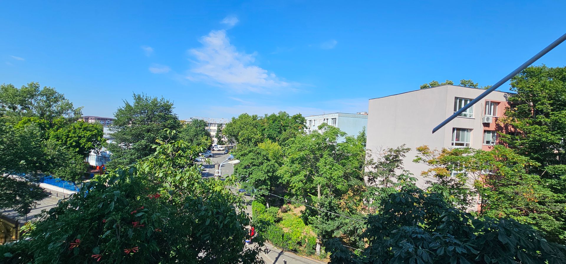 Apartament de 4 camere decomandate - Aleea Costinesti - Poză 4
