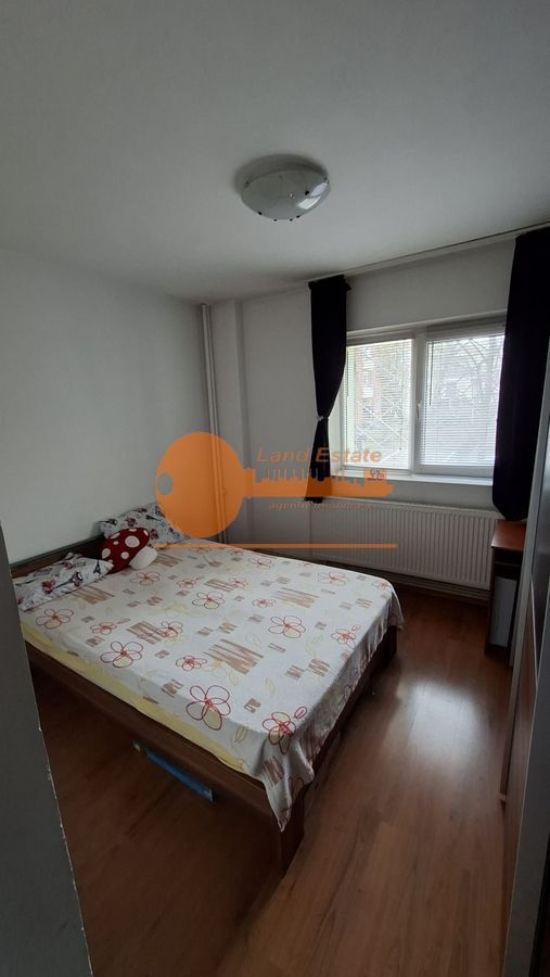 Apartament 3 camere | 2 băi | centrală | Rahova - Poză 1