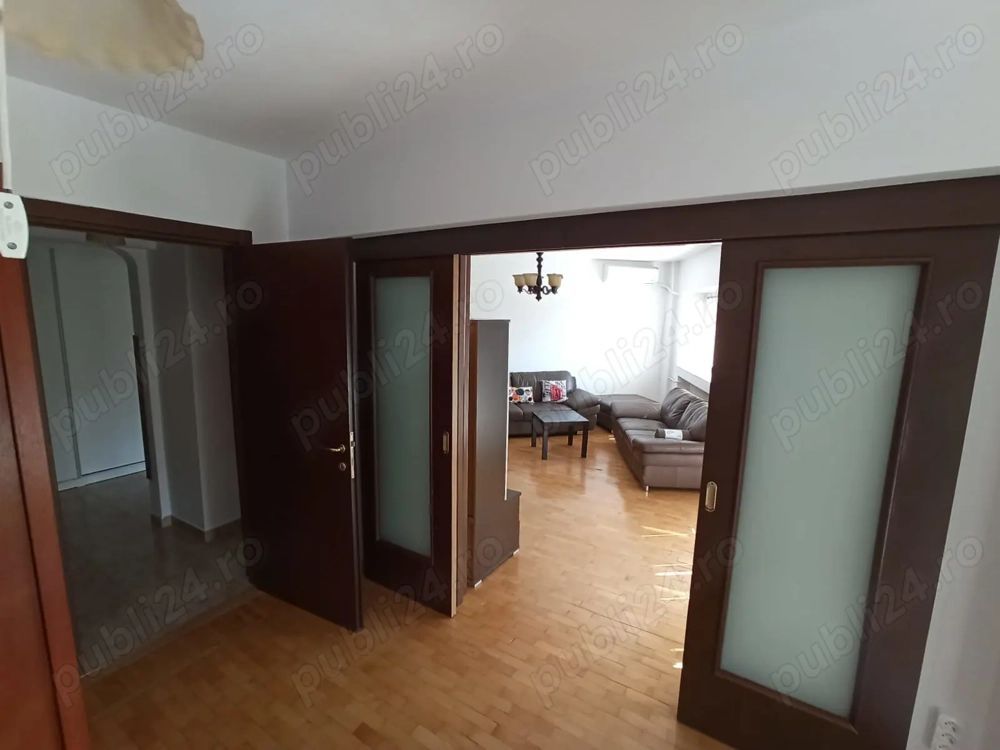 BRASADAS închiriază – Apartament 3 camere, Bd. Unirii - Poză 6