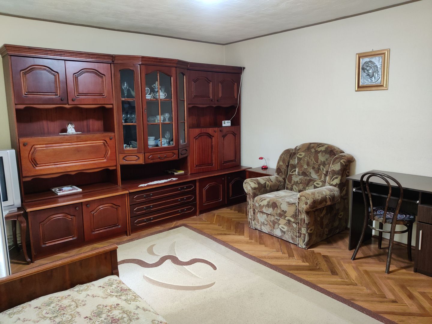 APARTAMENT DECOMANDAT  3 CAMERE CALEA ARADULUI - Poză 2