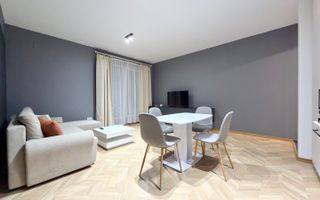 Apartament cu 2 camere mobilat si utilat cu gradina de 30mp in Braytim la asfalt - Poză 4