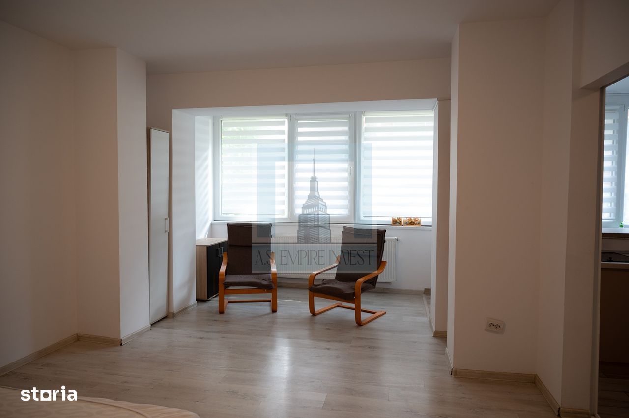 Apartament elegant în zona centrală, cu curte și intrare individuală - Poză 9