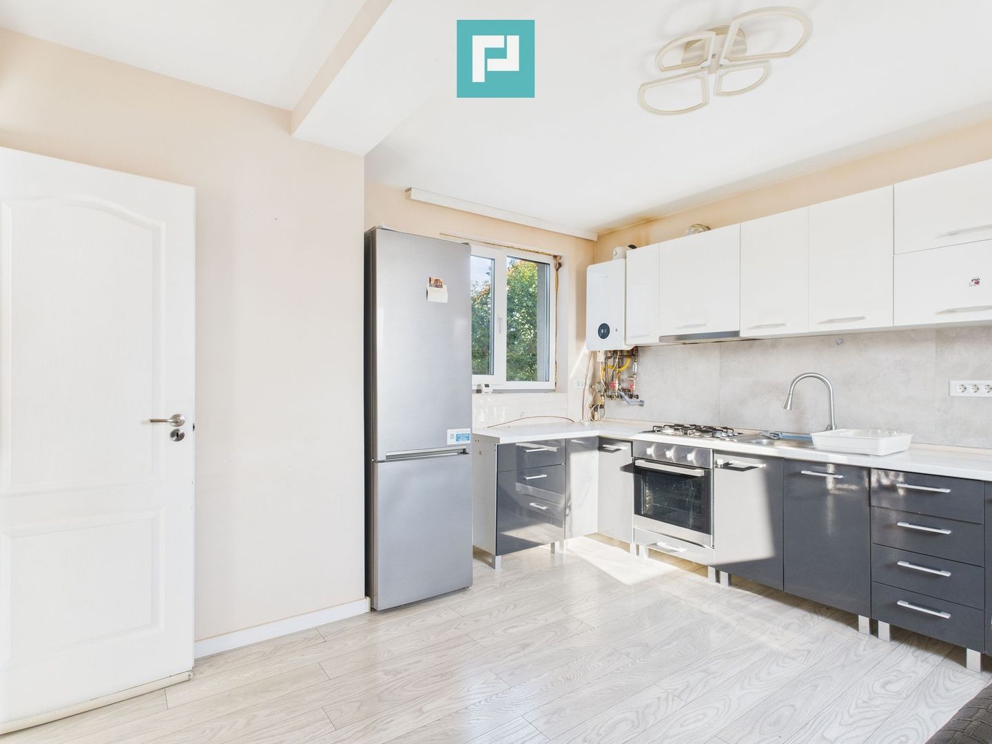 Duplex Parter+Etaj în Urseni - Poză 5