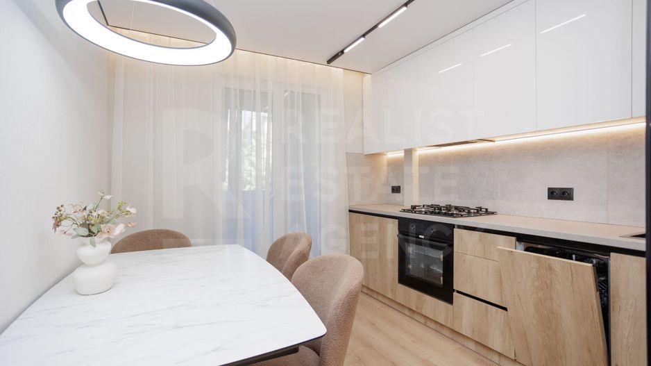 Vânzare, apartament 3 camere + living 71 mp, str. Cornului, Buiucani - Poză 4
