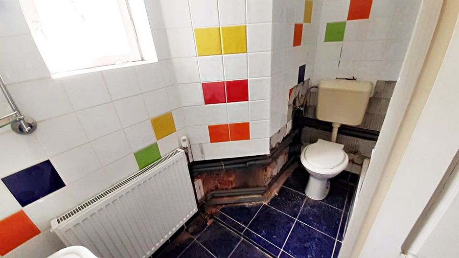 Predeal, casa de vacanta cu 5 camere si 630mp teren, 150000 euro - Poză 16