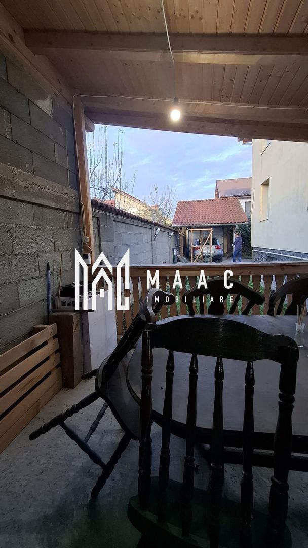 Casa 8 camere | 308mpu | 2 Apartamente | Selimbar - Poză 24