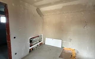 Casă semifinisată cu teren 806 mp Cetariu - Bihor - Poză 12