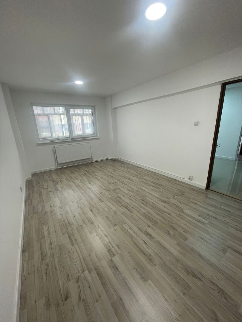 Apartament cu 2 camere de vanzare in Alba Iulia - Poză 1