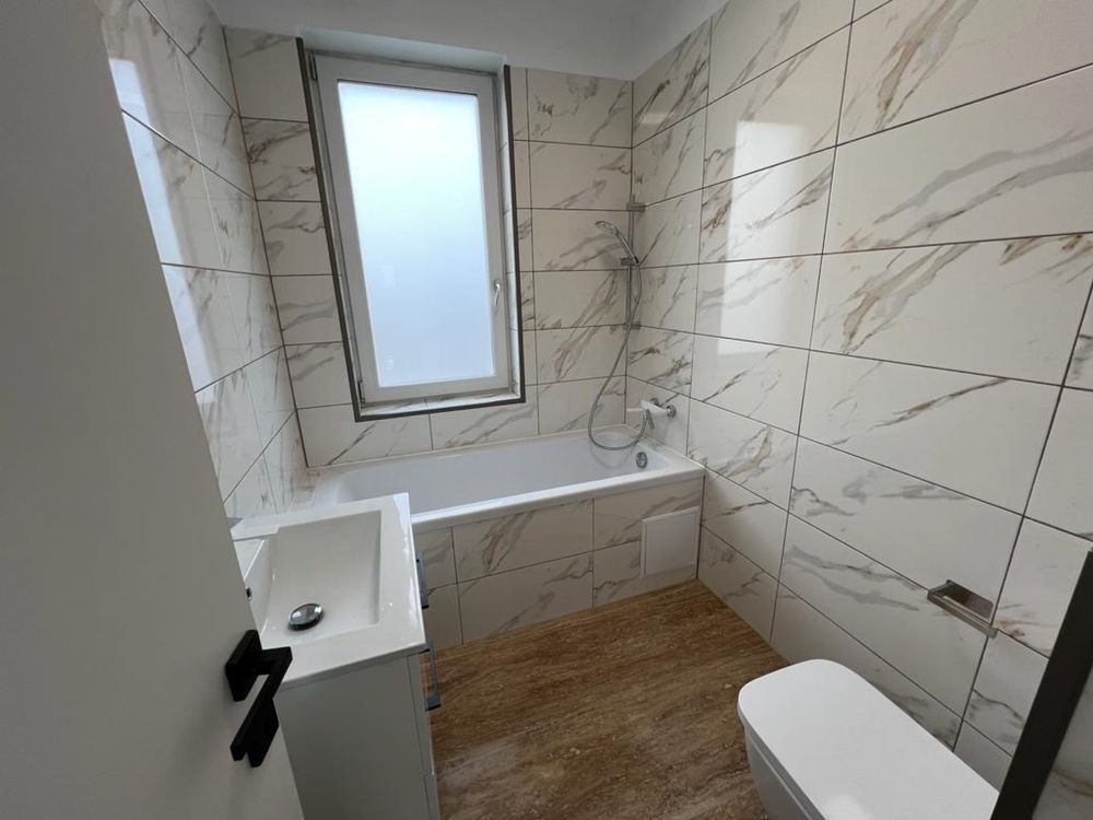Apartament 3 camere tip Penthouse 105 mp. - Vedere la mare - Poză 8