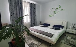 Casa 10 camere, 1000 mp teren, la asfalt, Barabant - Poză 9