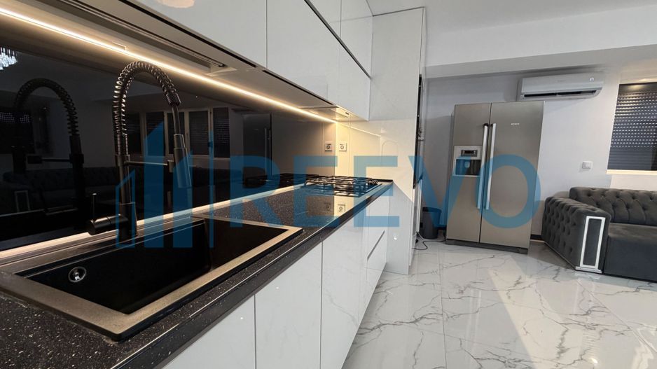 Apartament 3 camere | Etaj 1 | Ultracentral | Locație premium - Poză 4