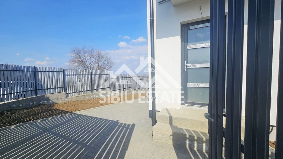 Casa noua la pret bun Sibiu Calea Cisnadiei - Poză 1
