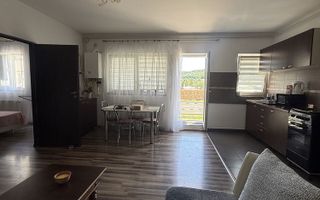 Apartament decomandat cu 2 camere, garaj subteran inclus. - Poză 2