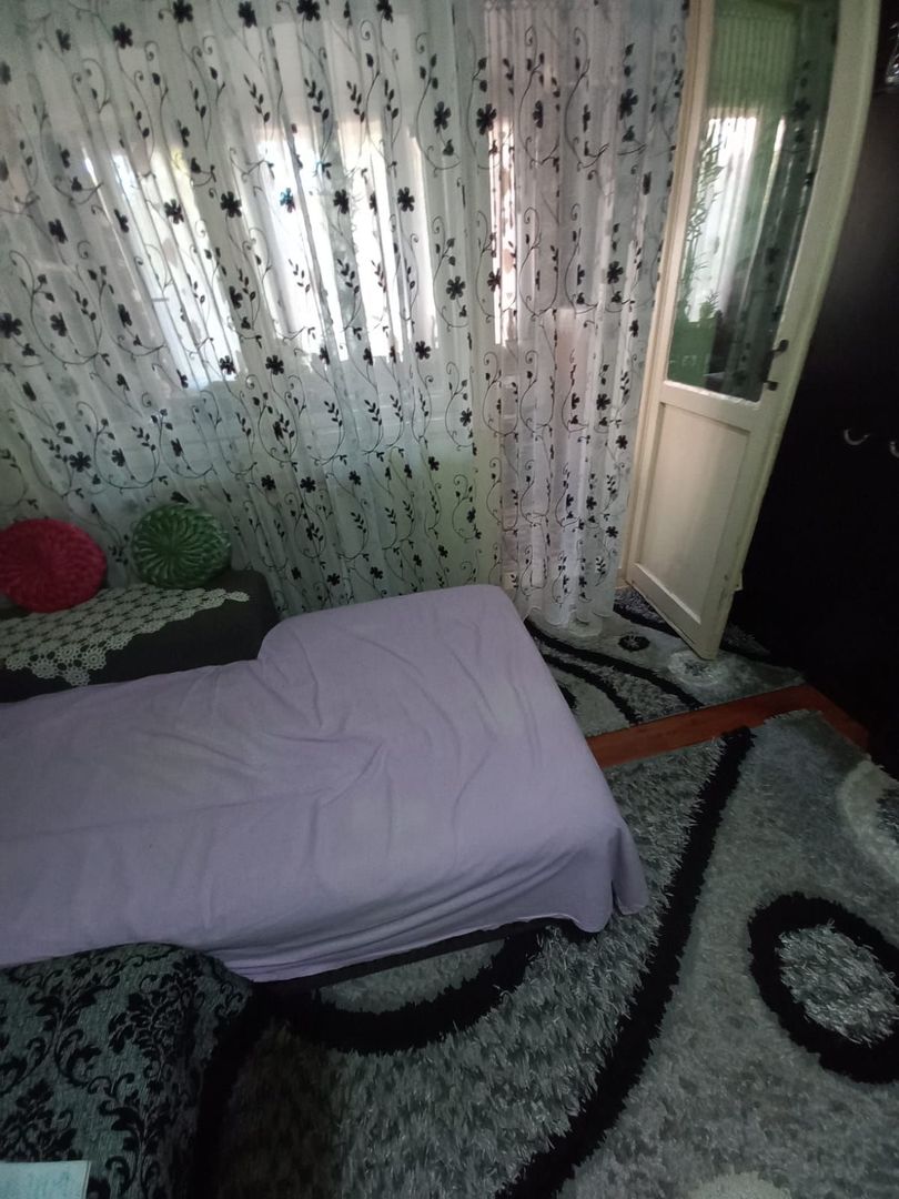 vand apartament cu o camera zona Crihala, parter cu terasa - Poză 6