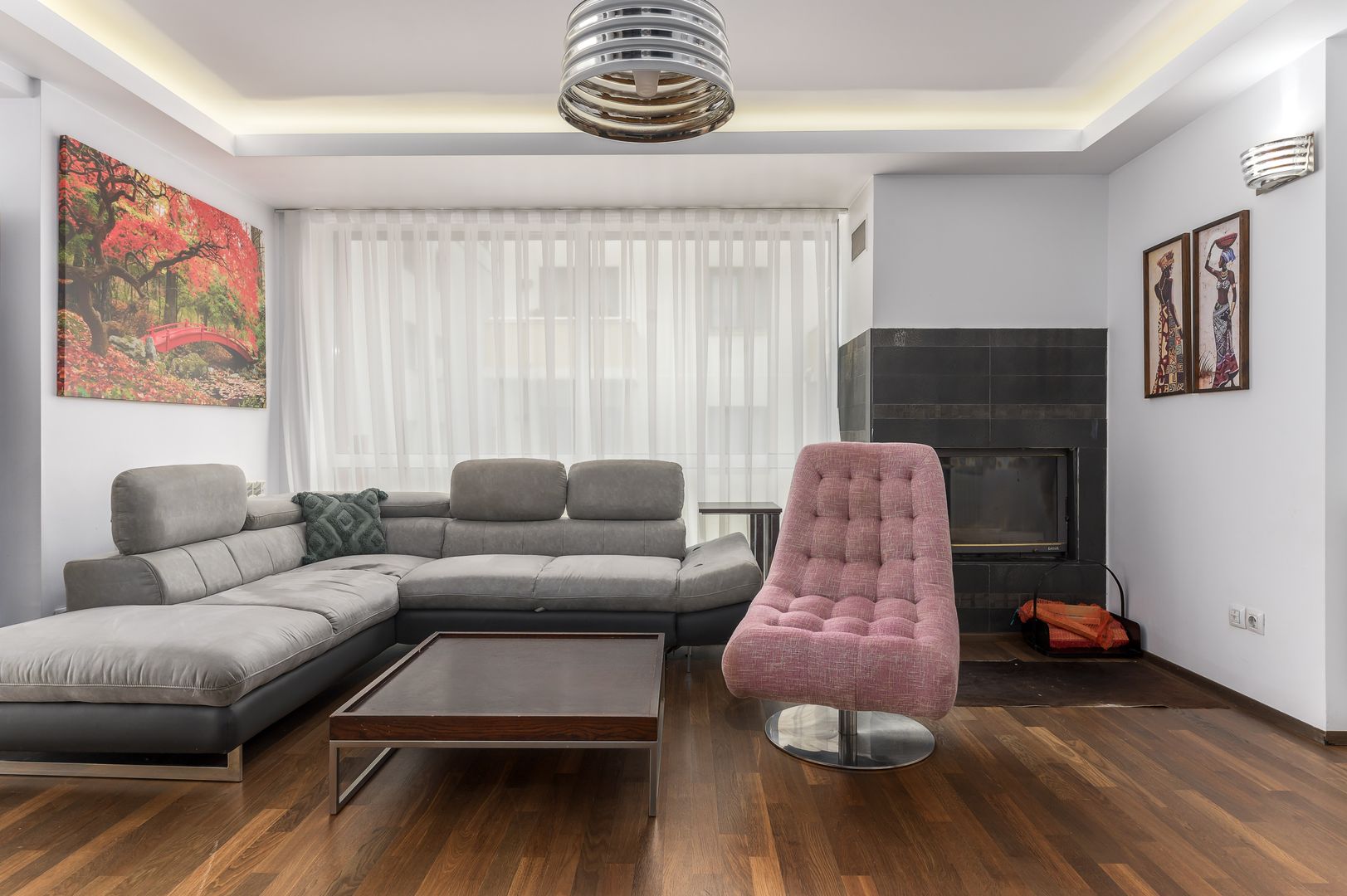 4 camere| semineu| piscina interioara | sauna | sala de sport| parcare - Poză 1