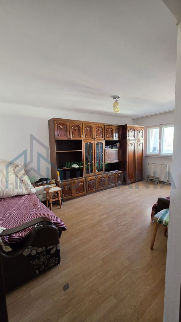 Apartament 3 camere Metalurgie, la 3 minute de stația de tramvai - Poză 6