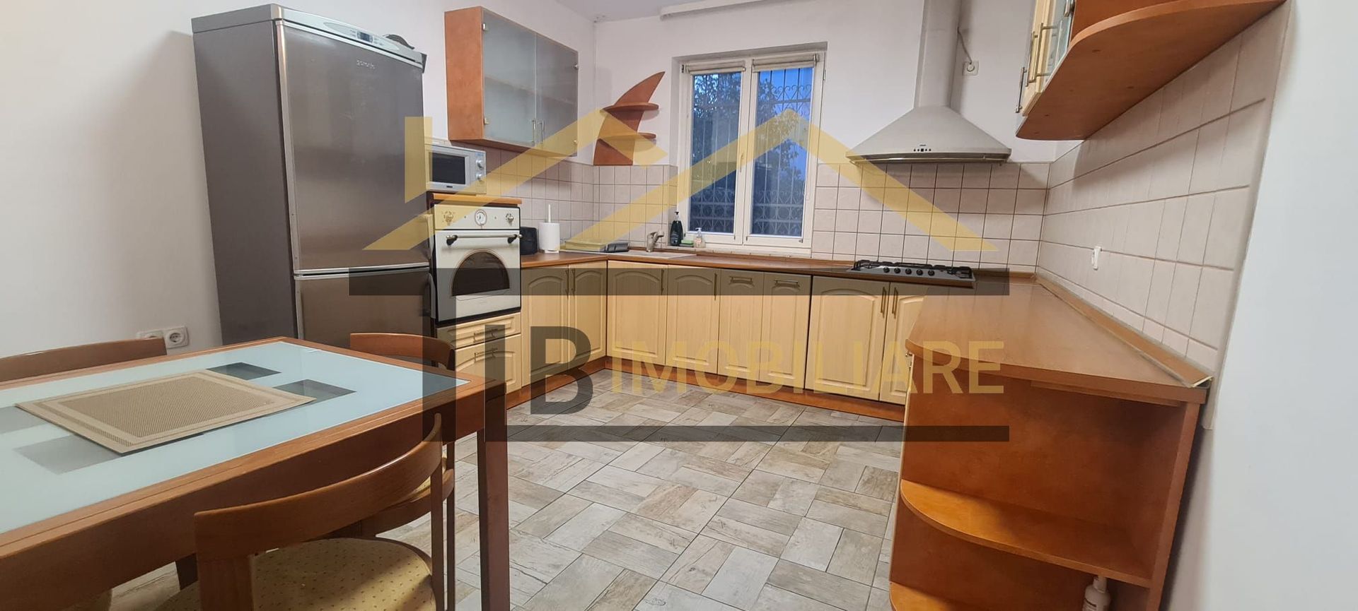 Casa de 4 camere, 240mp, garaj, Zona Dimitrie Cantemir - Poză 4