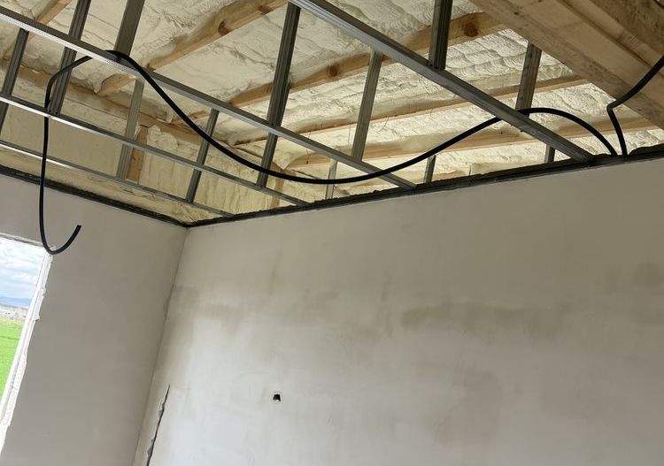 CASA DE VANZARE - ZONA CRANG - PETRESTI - Poză 5